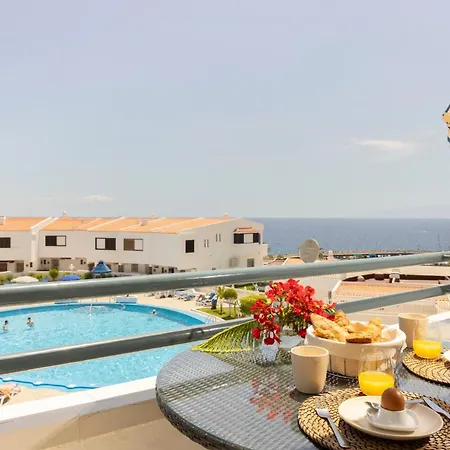 Fabulous Sea View Apartment